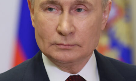 Putin cerca di controllare la messaggistica istantanea?